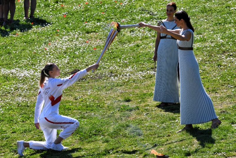 nba季后赛湖人vs灰熊