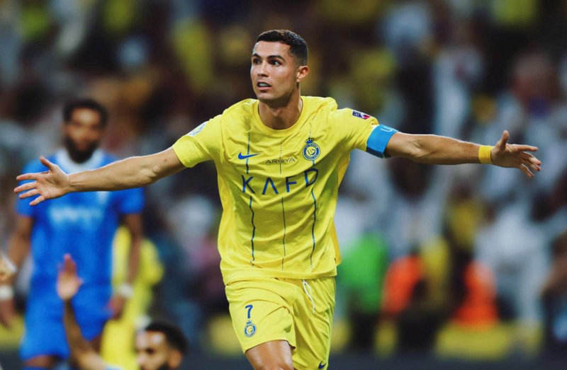 美记快船愿为得到欧文而送出小乔丹和贝弗利 美记快船愿为得到欧文而送出小乔丹和贝弗利