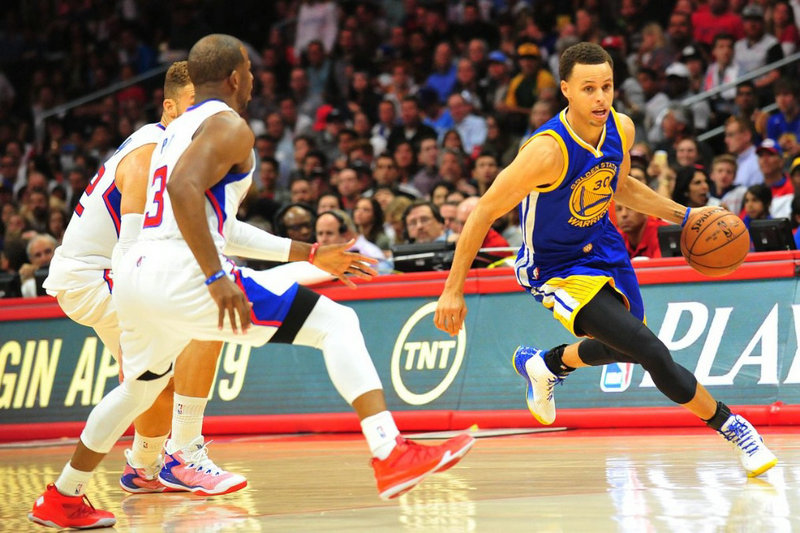 尼克斯对爵士预测前瞻 尼克斯拒绝篮网横扫 爵士欲擒独行侠冲10连胜 尼克斯对爵士预测前瞻 尼克斯拒绝篮网横扫 爵士欲擒独行侠冲10连胜