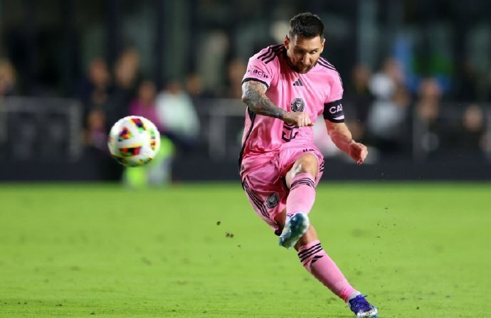 范加尔告别足坛 范加尔告别足坛