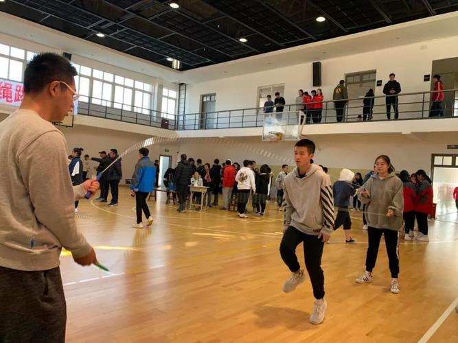 森林狼向自由球员尼克杨提供合同 篮球新动态引发关注