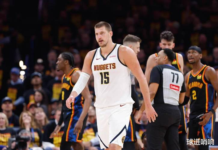 美国女子橄榄球的魅力与挑战 如何玩转这项运动 美国女子橄榄球的魅力与挑战 如何玩转这项运动