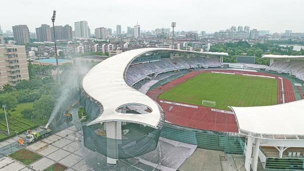 周琦退出新赛季 周琦退出新赛季是真的吗