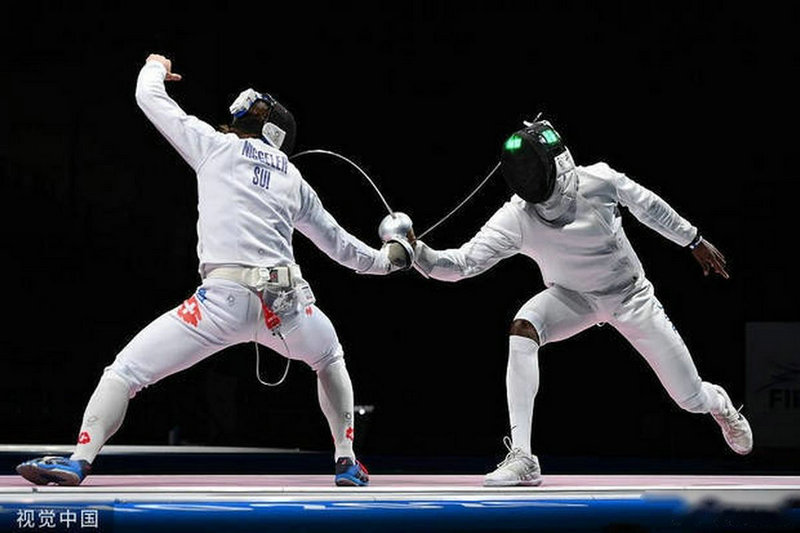 袁嘉楠个人简介