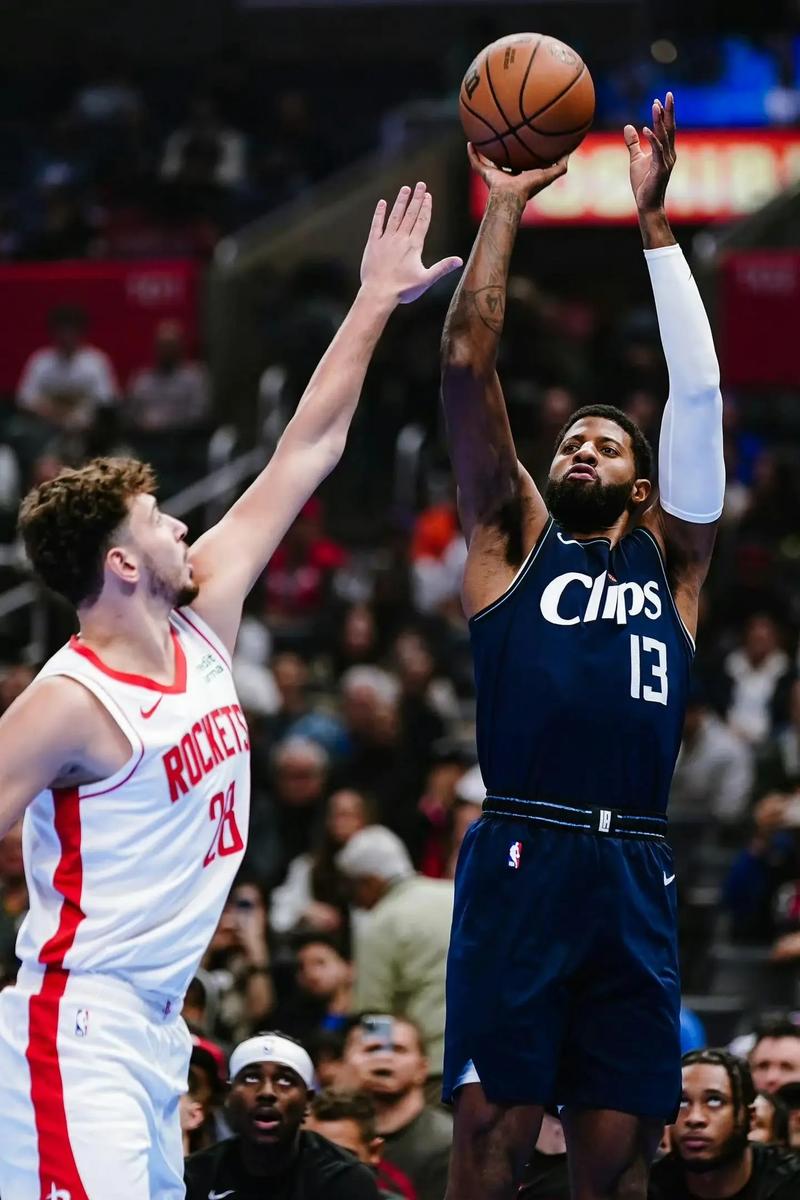 佩蒂特球衣号码(佩蒂特球衣号码几号) 佩蒂特球衣号码(佩蒂特球衣号码几号)