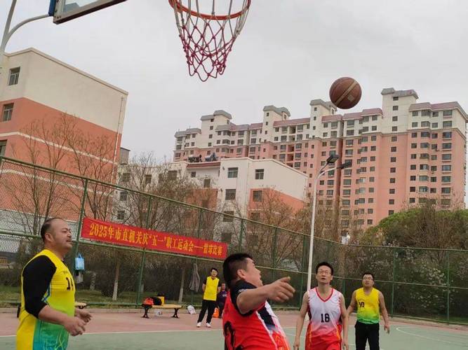 欧文助绿军胜尼克斯 三连胜展现风采 个人表现惊艳 欧文助绿军胜尼克斯 三连胜展现风采 个人表现惊艳