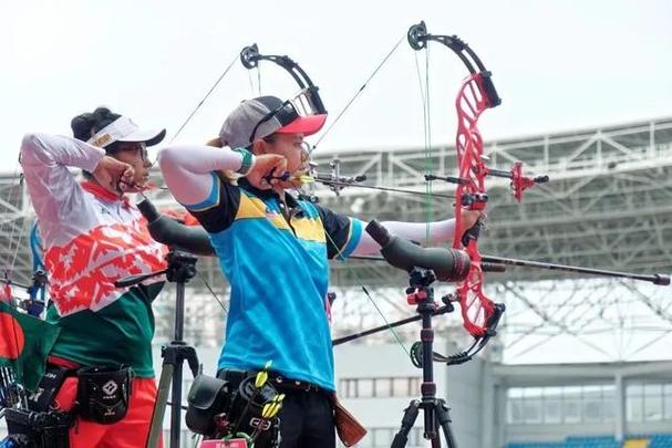 孙兴慜绝杀卢顿 孙兴慜绝杀卢顿