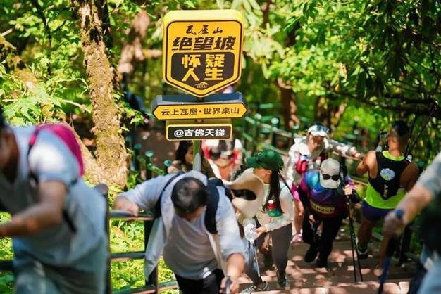 哈登感觉大腿肌腱发紧 疲劳征战火箭需特别注意