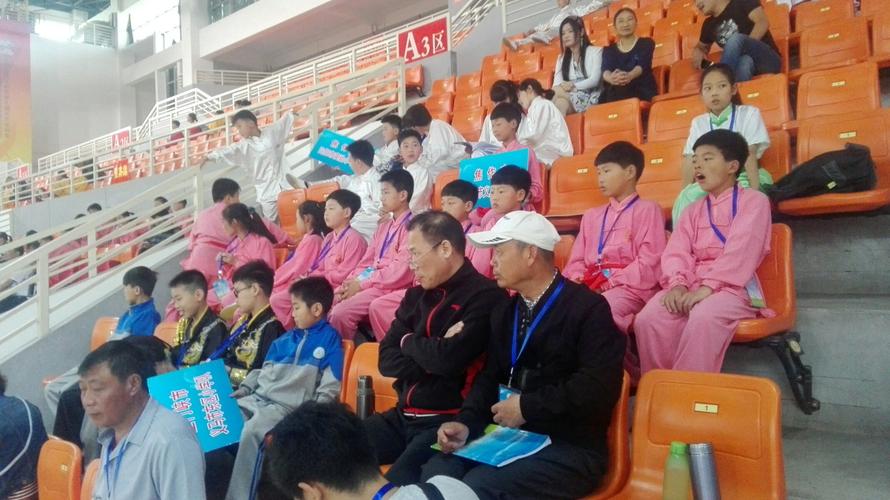 湖人下赛季阵容预测