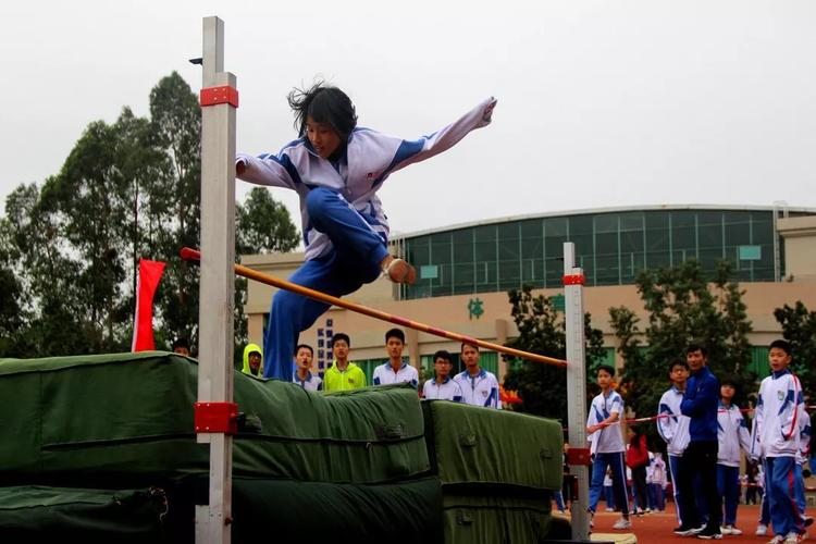 清爽视频剪辑软件 清爽视频剪辑软件封面怎么设置 清爽视频剪辑软件 清爽视频剪辑软件封面怎么设置