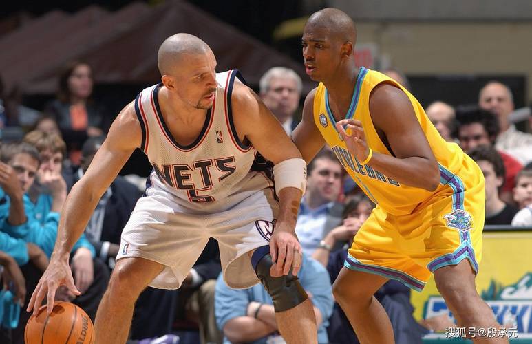 米德尔顿35+6雄鹿换帅首胜 布克低迷太阳惜败 米德尔顿35+6雄鹿换帅首胜 布克低迷太阳惜败