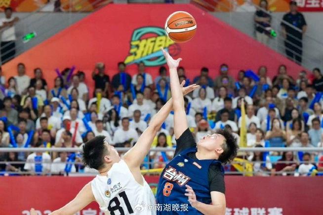 杜塞尔多夫vs柏林赫塔 杜塞尔多夫vs柏林赫塔