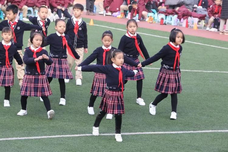 穆铁柱和昂塞尔德 穆铁柱和昂塞尔德