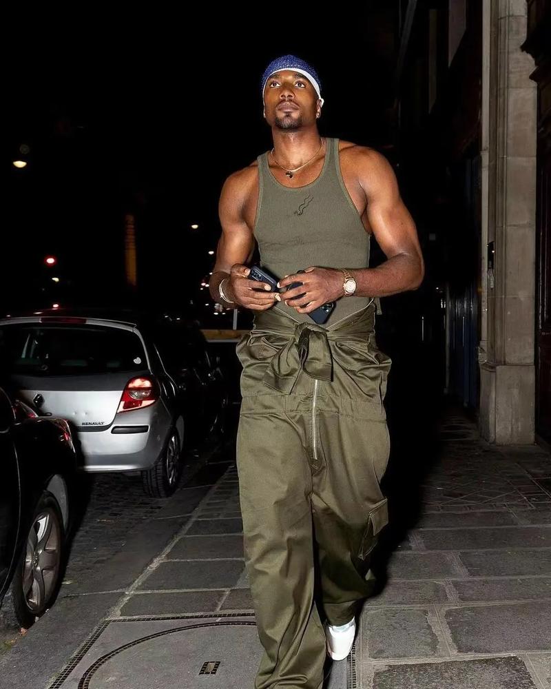 篮球盛宴开启猛龙对阵76人 东部半决赛精彩对决瞬间开启