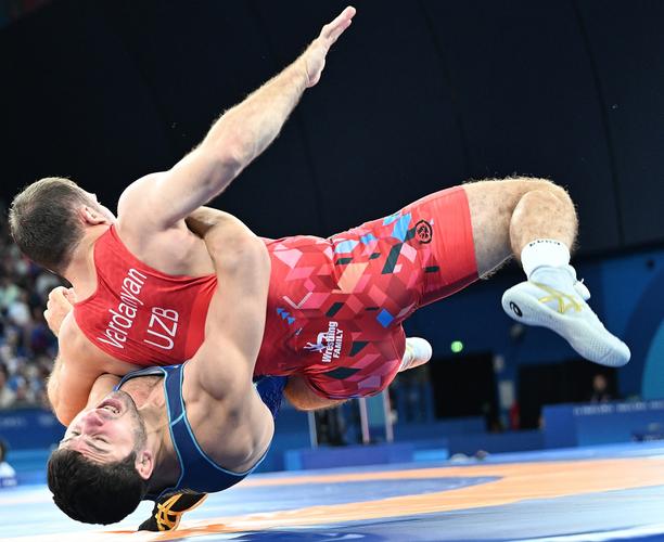 苏炳添晋级百米半决赛