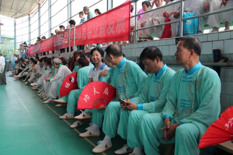 华子KD与我相似 同风格球员的魅力与欣赏 华子KD与我相似 同风格球员的魅力与欣赏