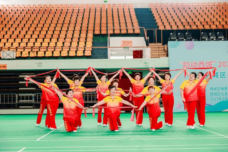 打退庄神狂揽33分11板 错失绝杀恩比德太讽刺