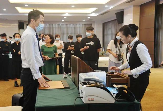 哈登集锦50佳球 哈登精彩