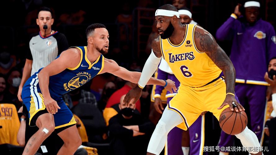 邓亚萍近照 邓亚萍近照