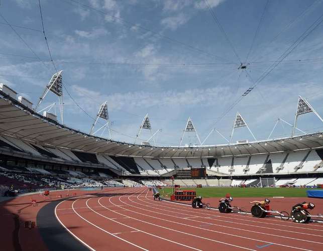 俄罗斯国旗(俄罗斯国旗图片) 俄罗斯国旗(俄罗斯国旗图片)