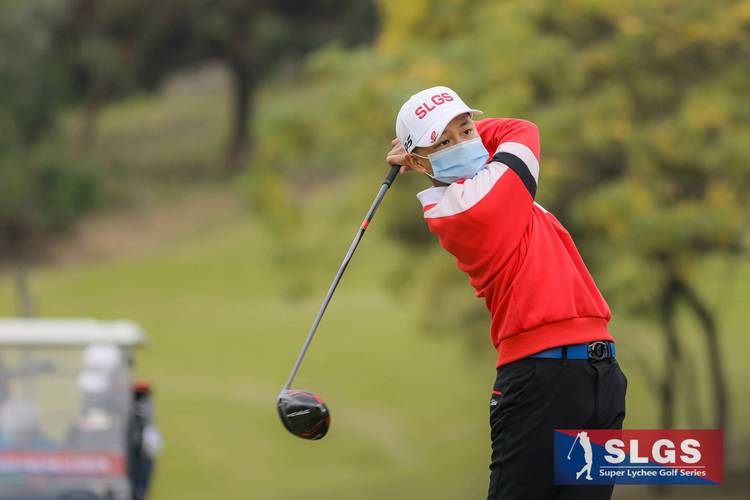 拉加贝尔随着时间流逝 和科比也培养出了友谊 拉加贝尔随着时间流逝 和科比也培养出了友谊