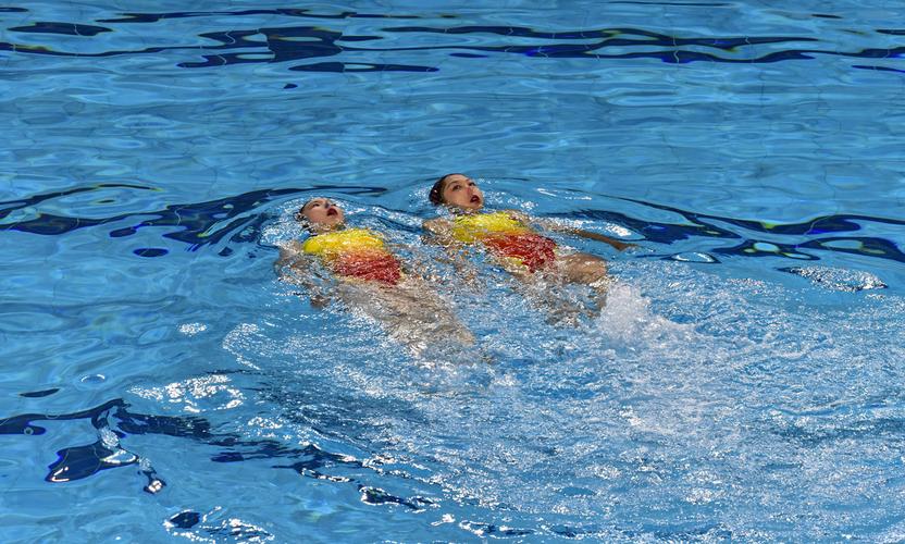 怎么游泳学起来简单一点