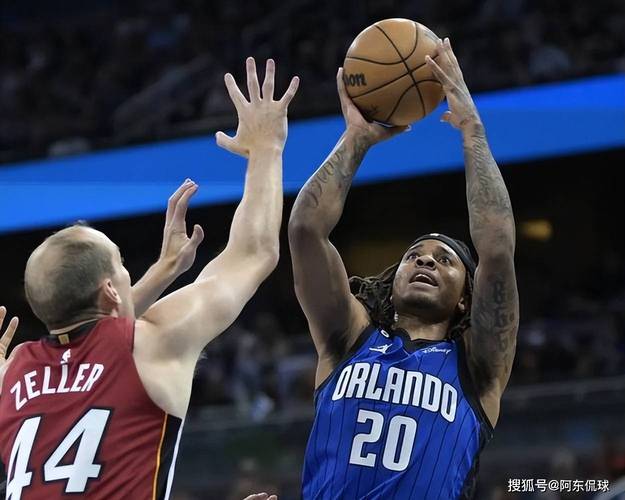 掘金终结公牛4连胜 约基奇19+16+10巴特勒13中3 掘金终结公牛4连胜 约基奇19+16+10巴特勒13中3