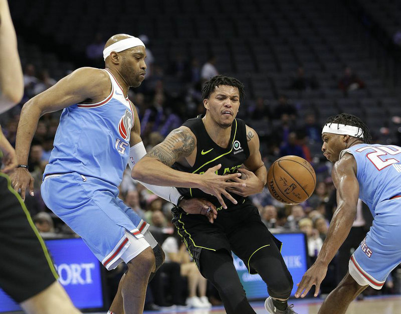 今日主场对阵森林狼 KD因左大腿挫伤缺战 今日主场对阵森林狼 KD因左大腿挫伤缺战