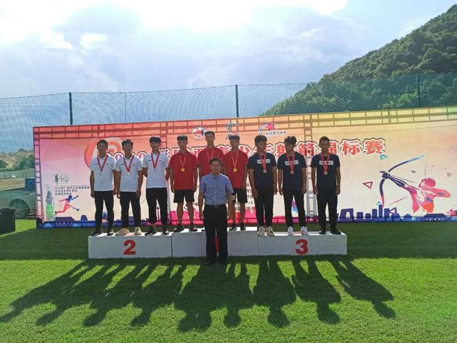 王丽萍的教练被追责了吗