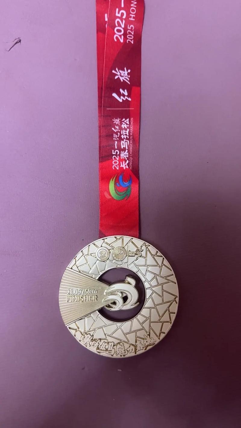 荷兰足球宝贝(荷兰足球宝贝是谁)