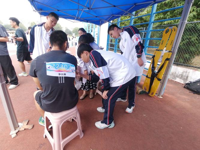 姆巴佩越来越佩服梅西 姆巴佩越来越佩服梅西