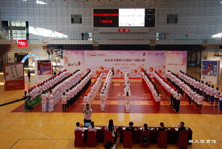 勇士主场胜鹰毫无悬念 勇士主场胜鹰毫无悬念