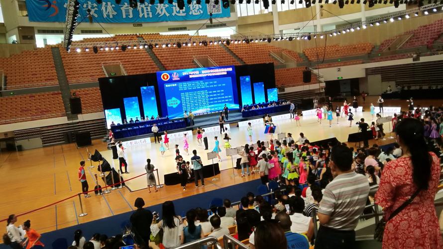 康纳麦格雷戈 康纳麦格雷戈