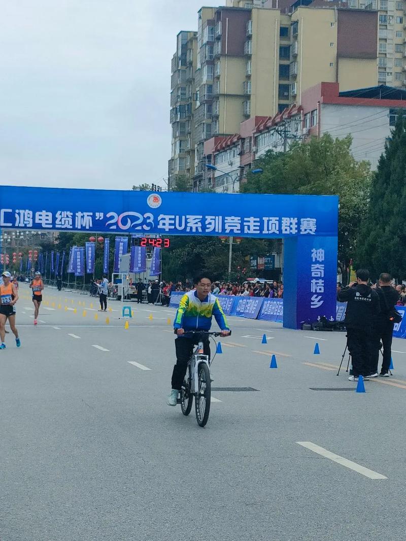 孙颖莎的身高是多少 