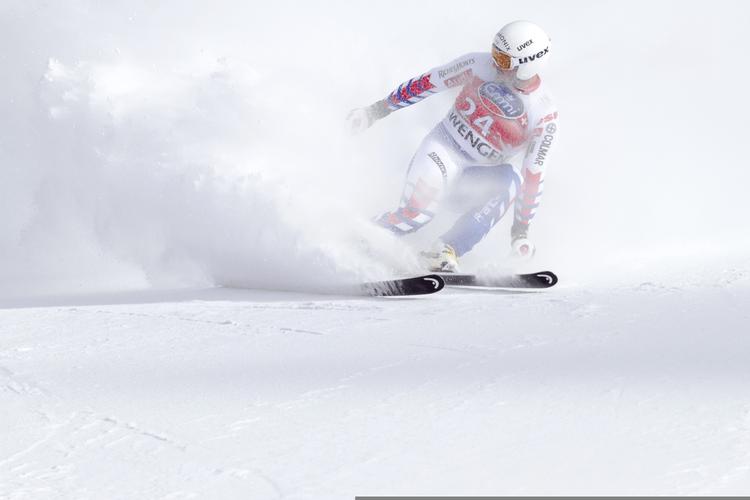 字母哥闪耀赛场 雄鹿大胜活塞米神与罗斯表现如何