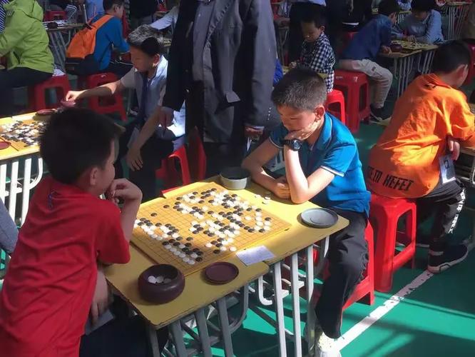 帕克重归赛场风采不减 篮球热血对决再现精彩瞬间激情四溢 帕克重归赛场风采不减 篮球热血对决再现精彩瞬间激情四溢