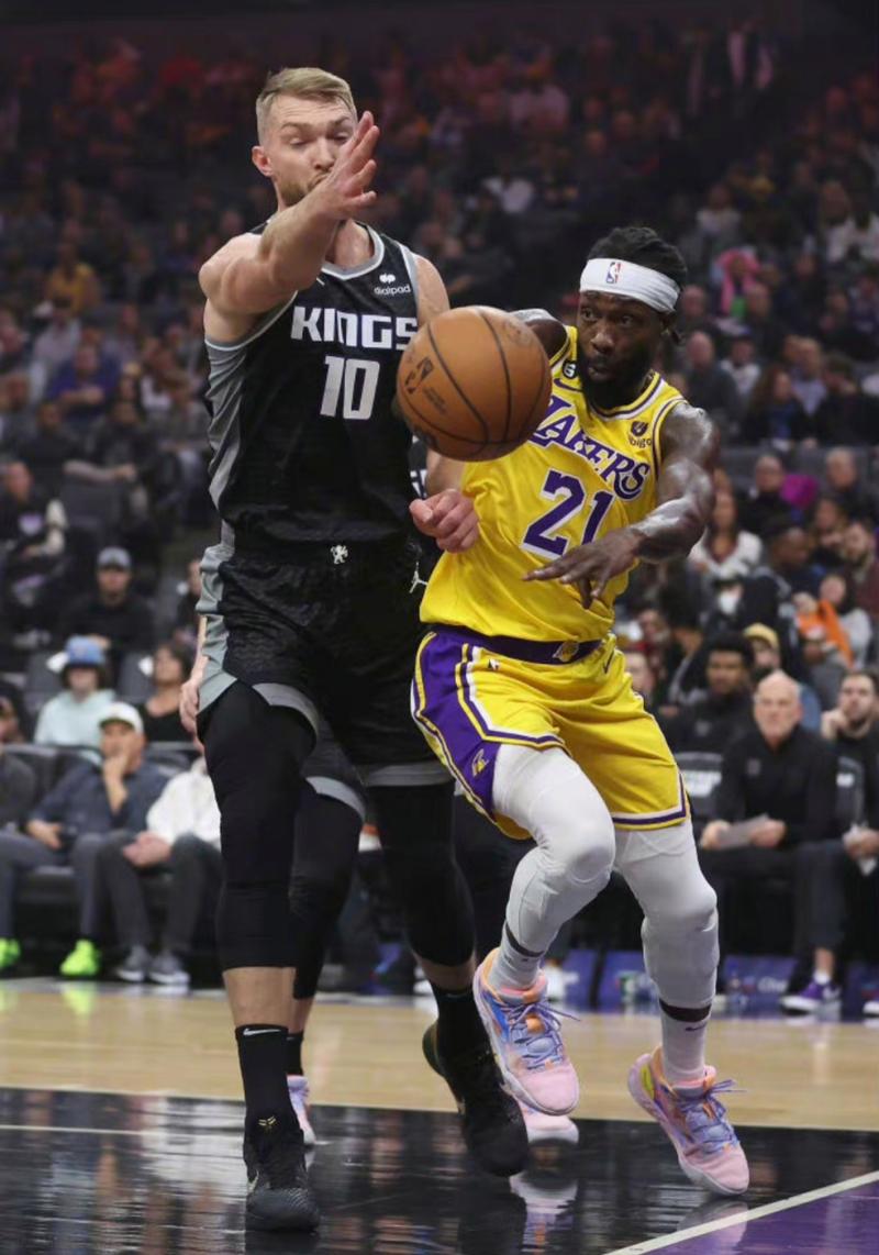 步行者vs湖人小罗直播