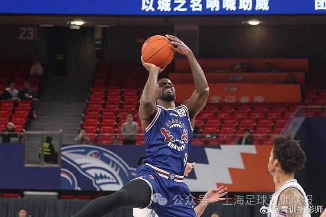 哈登不会因脚踝伤势缺席明天与雷霆第五场比赛 哈登不会因脚踝伤势缺席明天与雷霆第五场比赛