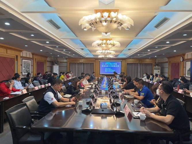 孙杨游泳运动员 孙杨游泳运动员