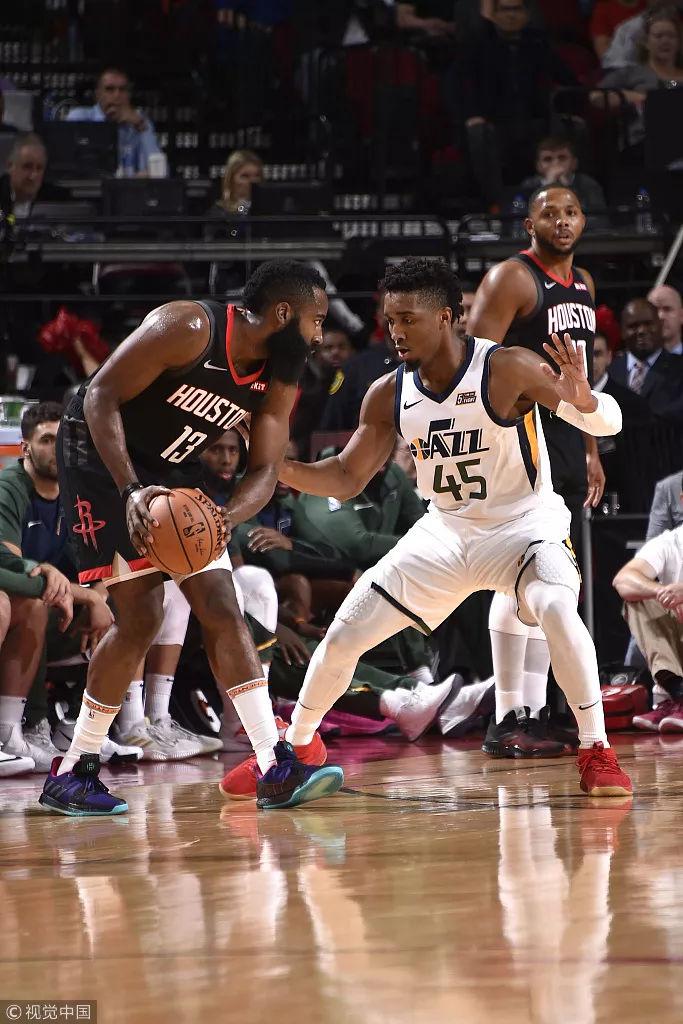 小孩学游泳视频教程 小孩学游泳视频教程