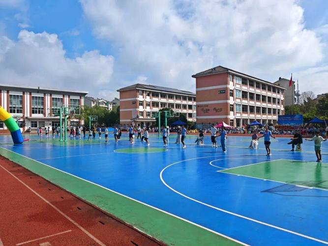 曼联球员FC25总评 B费87分最高 奥纳纳83分&安东尼、梅努77分