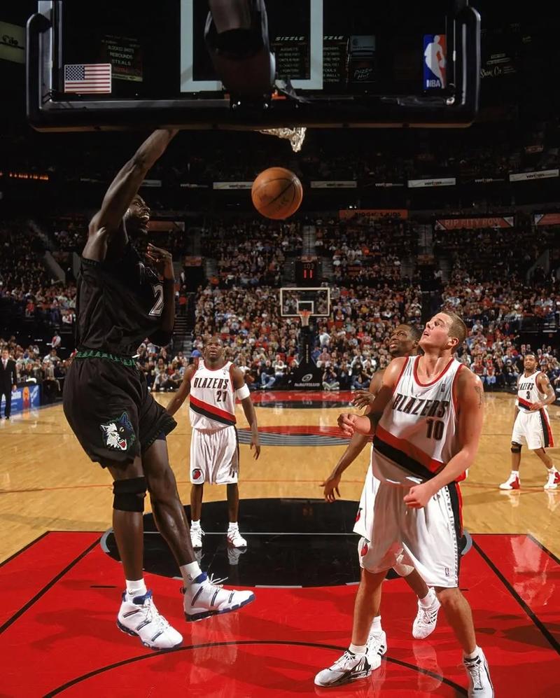 设计最奇怪的50款f1赛车 设计最奇怪的50款f1赛车