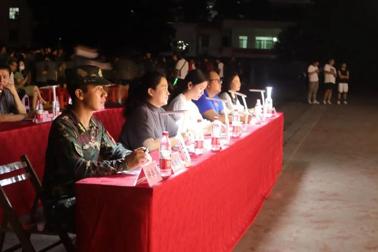 晾衣绳式犯规 晾衣绳式犯规