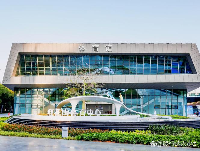 穿透明游泳衣 穿透明游泳衣