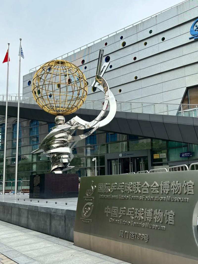 注定湖人曾想试训克内克特但被拒后者阵营认为不会跌至17顺位