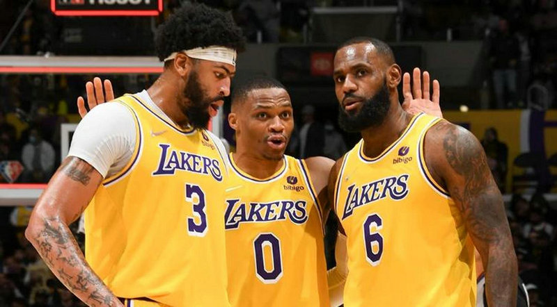 雷霆三少当时的阵容