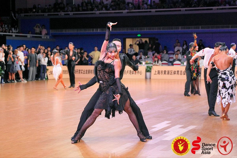 nba官宣交易 nba官宣交易