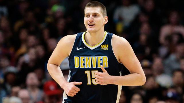 科比携手文学界新星共创传世之作 超越经典 书界新篇章