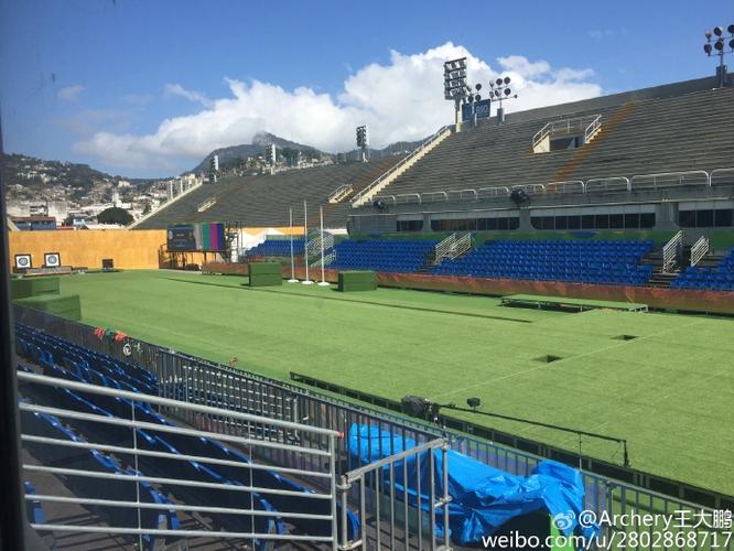 巴克利与奥尼尔预测火箭与马刺系列赛胜负揭晓