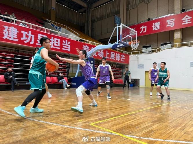 肌肉满满!奥拉迪波晒身材前后对比照差异惊人 肌肉满满!奥拉迪波晒身材前后对比照差异惊人